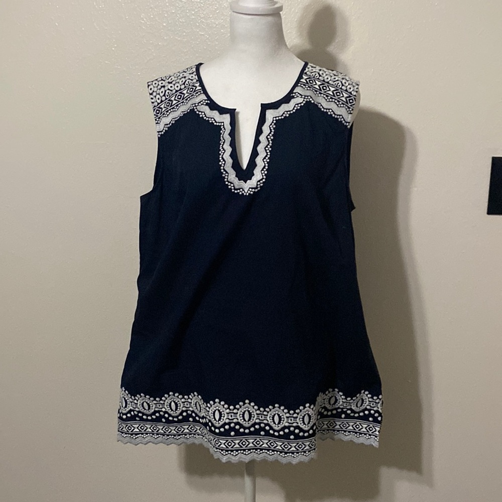 Talbots navy & white tunic size L.